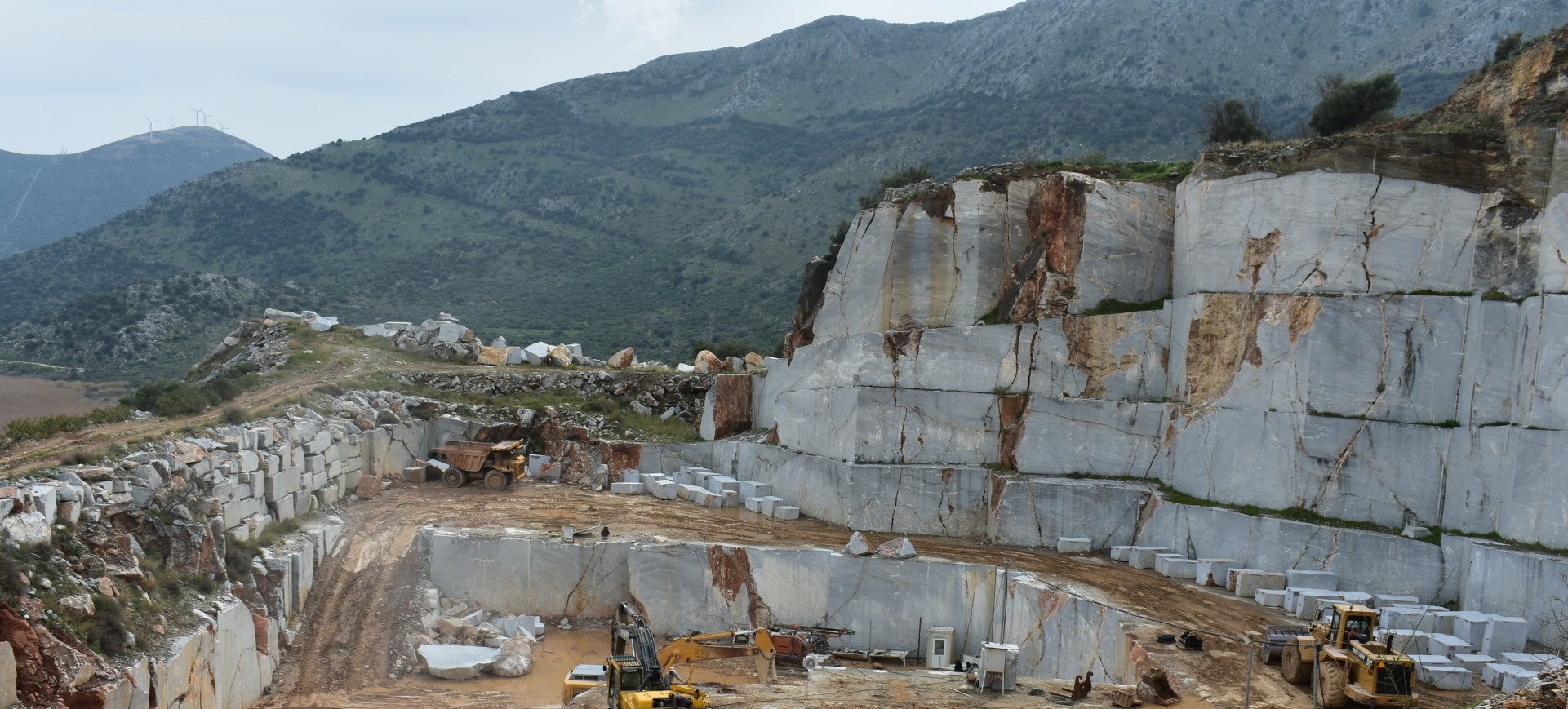 Stonetech Greek Marbles - Silver Cloud Quarry Stonetech Greek Marbles - Quarry